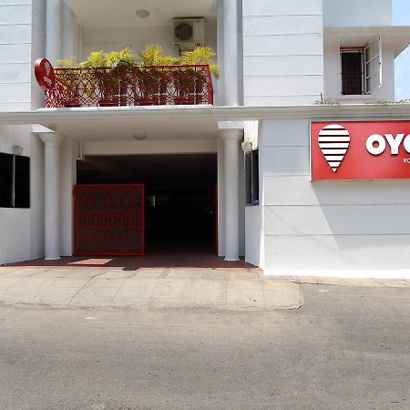 Oyo 2916 Apartment Queens Castle Бангалор Екстериор снимка