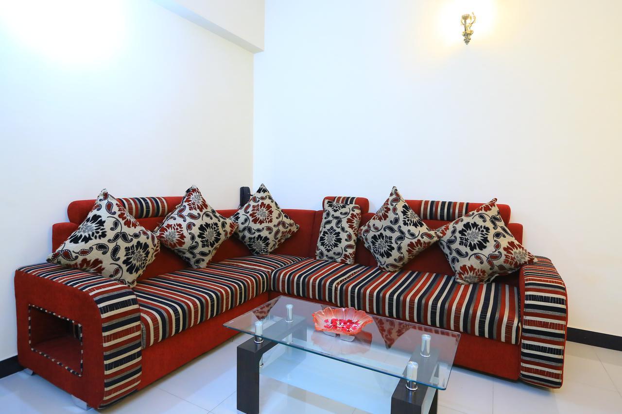 Oyo 2916 Apartment Queens Castle Бангалор Екстериор снимка